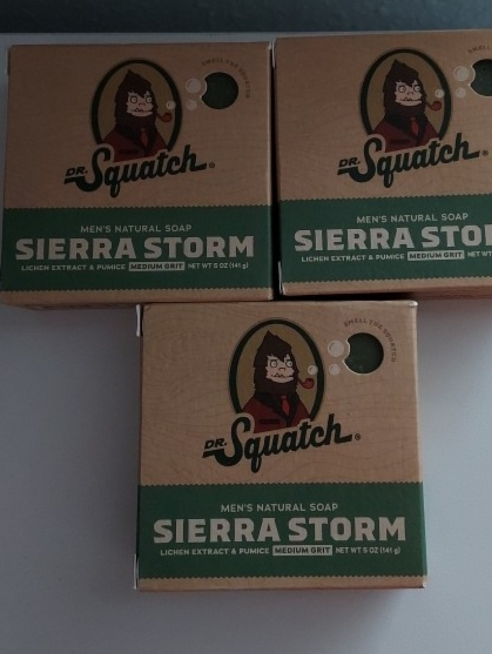 Dr Squatch Sierra Storm 5oz Bar Mens Natural Soap Medium Grit 3 New